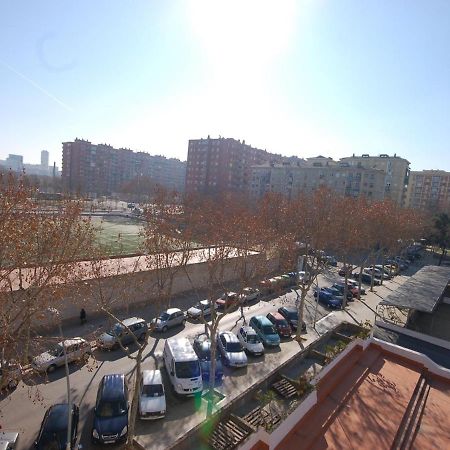 Lets Holidays Apartment In Sant Marti Барселона Экстерьер фото